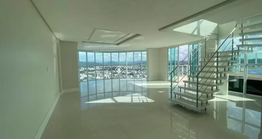 Cobertura com 3 quartos à venda na Avenida Brasil, 3551, Centro, Balneário Camboriú