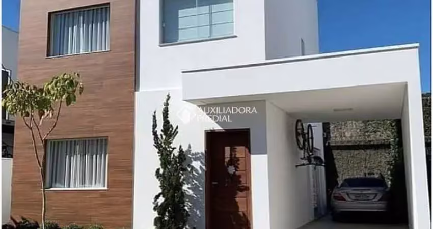 Casa em condomínio fechado com 3 quartos à venda na Avenida Hermógenes de Assis Feijó, 1100, Barra, Balneário Camboriú