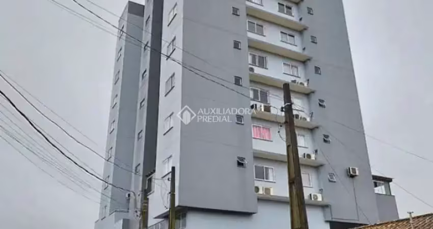 Apartamento com 2 quartos à venda na Tajubá, 62, Tabuleiro (Monte Alegre), Camboriú