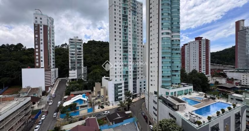 Apartamento com 2 quartos à venda na Rua Miguel Matte, 301, Pioneiros, Balneário Camboriú