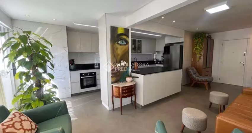 Apartamento com 2 quartos à venda na Avenida 3ª Avenida, 141, Centro, Balneário Camboriú