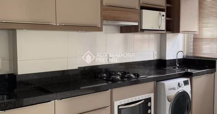 Apartamento com 2 quartos para alugar na Rio Madeira, 217, Rio Pequeno, Camboriú