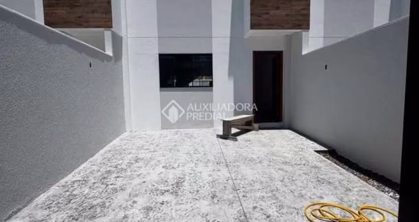Casa com 2 quartos à venda na Rua Rio Chapecozinho, 100, Rio Pequeno, Camboriú