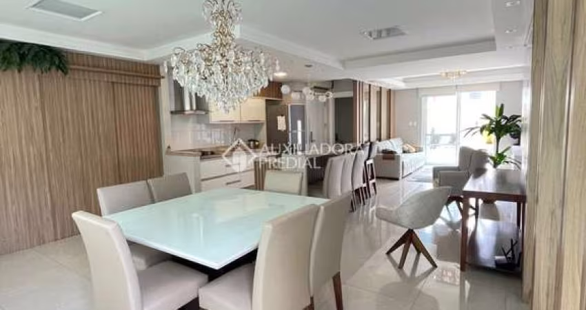 Apartamento com 3 quartos à venda na Rua 2870, 168, Centro, Balneário Camboriú