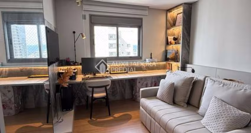 Apartamento com 3 quartos para alugar na Rua 500, 250, Centro, Balneário Camboriú