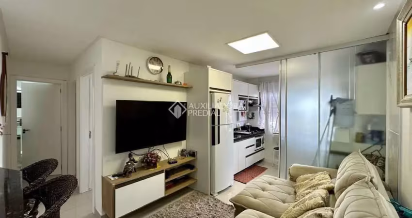 Apartamento com 2 quartos à venda na Rua Cingapura, 517, Santa Regina, Camboriú