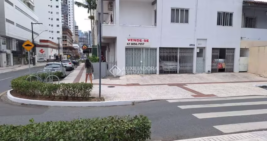 Prédio à venda na Rua 3146, 277, Centro, Balneário Camboriú