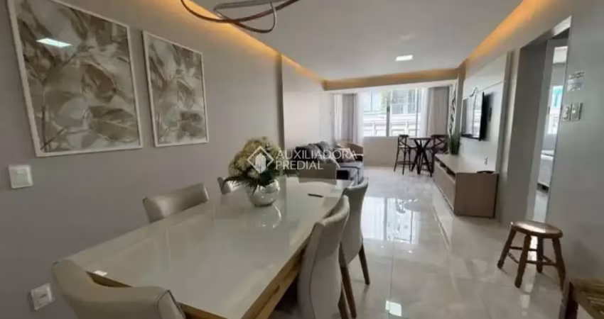 Apartamento com 3 quartos à venda na Avenida Brasil, 1354, Centro, Balneário Camboriú