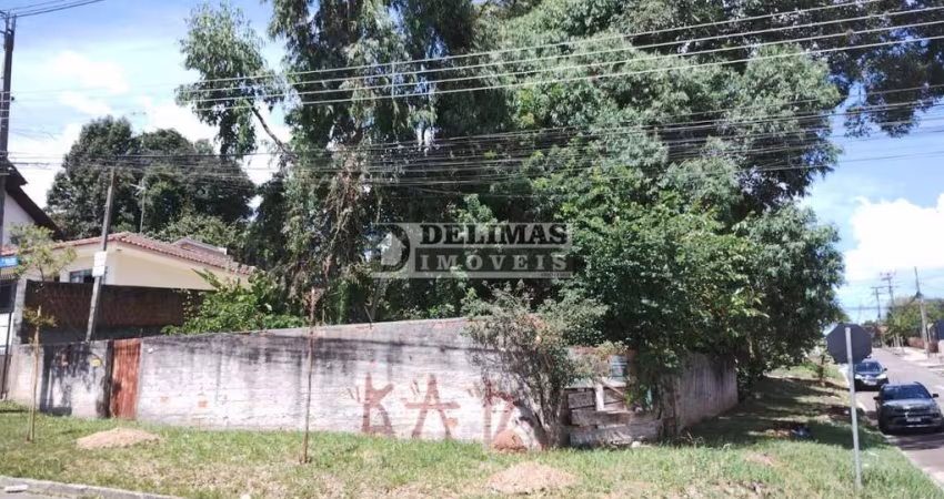 TERRENO DE ESQUINA COM 448 M² NO SANTA QUITÉRIA – CURITIBA