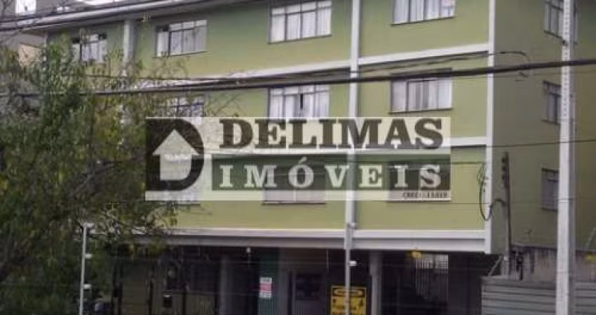 APARTAMENTO COM 03 DORMITÓRIOS, NO REBOUÇAS - CURITIBA