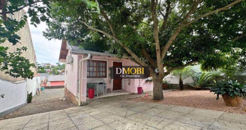 Casa com Pátio na Auxiliadora Gravataí