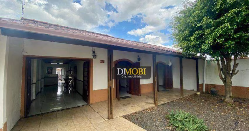 Casa com 3 dormitórios à venda, 280 m² por R$ 742.000,00 - Morada do Vale I - Gravataí/RS