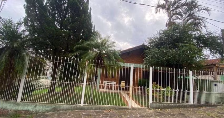 Casa com 3 dormitórios para alugar, 260 m² por R$ 4.200,00/mês - Centro - Gravataí/RS
