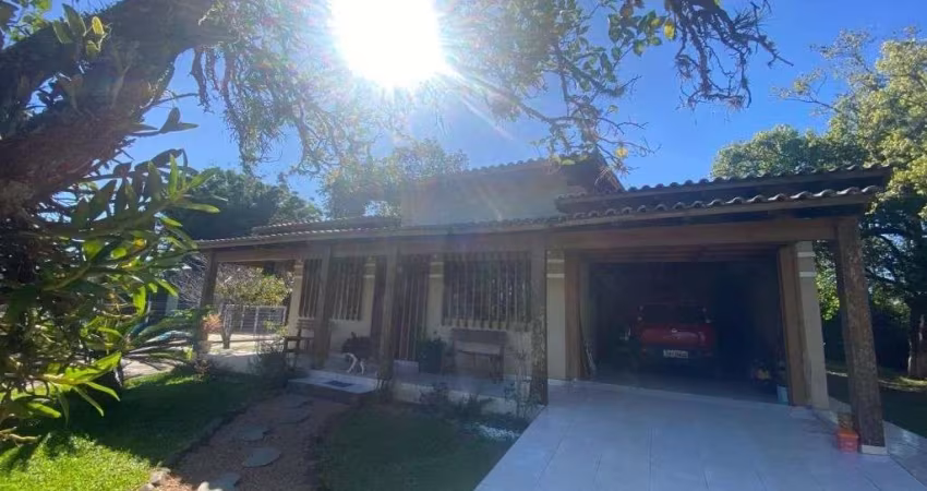 Lindo sítio com 3 casas!