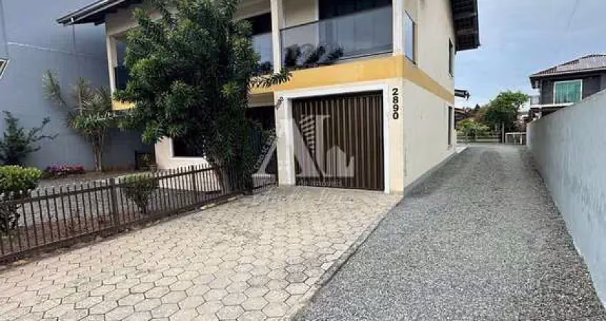 Casa com 5 quartos à venda na Rua Florianópolis, Itaum, Joinville