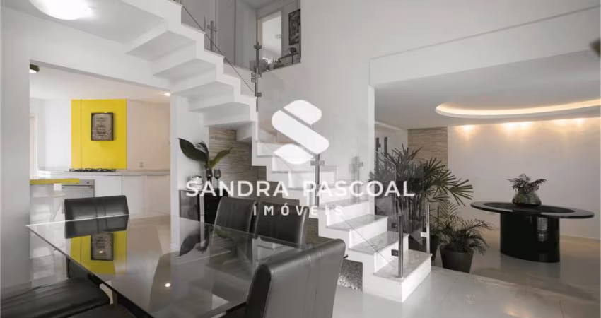 Casa à Venda, 300m², 4 dormitórios, sendo 2 Suítes no Ecoville, Curitiba, PR