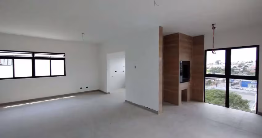Elegante cobertura duplex com 4 quartos, amplo espaço gourmet e vaga de garagem para 2 veículos, à