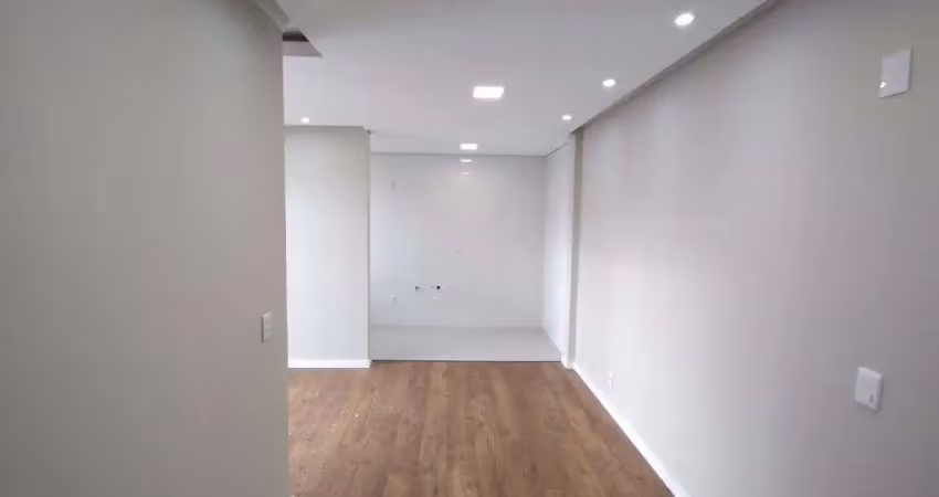 Otimo apartamento com sacada com churrasqueira e 3 quartos, sendo uma suite, todo reformado, a venda no bairro cidade jardim, em sao jose dos pinhais - pr