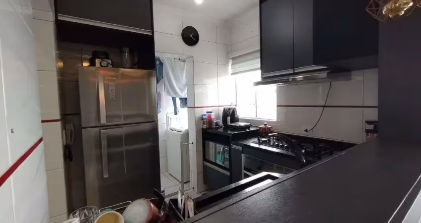 Excelente apartamento a venda, com 3 quartos, moveis planejados e sacada com churrasqueira, em sao jose dos pinhais - pr