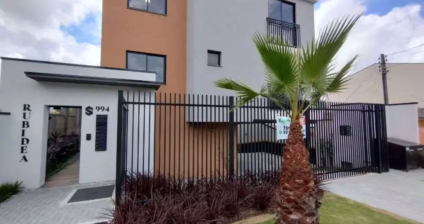 Apartamento com 2 quartos, sendo 1 suite, sacada com churrasqueira e vaga de garagem coberta a venda no cruzeiro, sao jose dos pinhais/pr