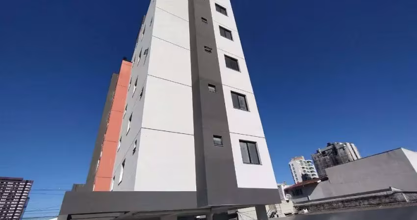 Cobertura duplex com amplo espaco gourmet a venda, possui 3 quartos, sendo uma suite e localizacao privilegiada no centro de sao jose dos pinhais