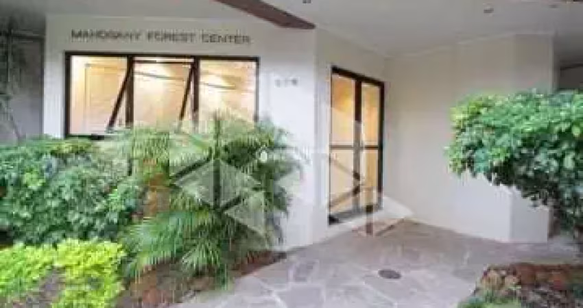 Excelente sala comercial, com vista e ótima localização!