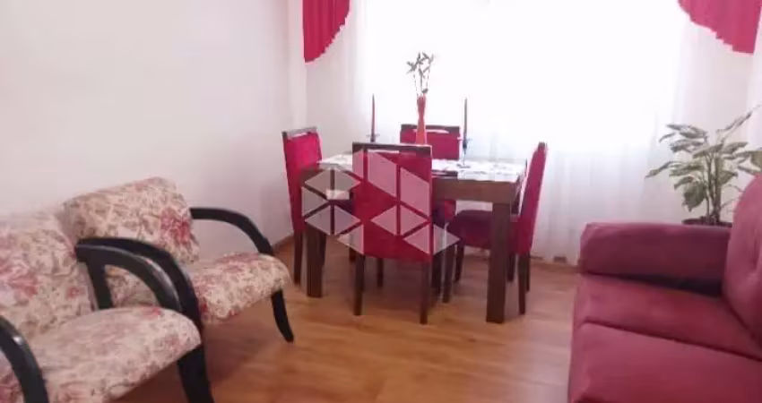 Apartamento semimobiliado com 3 dormitórios, uma suíte, living para dois ambientes,
