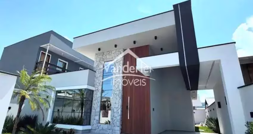 Casa alto padrão no vale verde com 03 quartos, suíte, piscina e garagem coberta no bairro bela vista em palhoça - sc