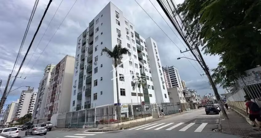 Apartamento duplex mobiliado com 03 quartos, sendo 01 suíte no bairro campinas em são jose - sc