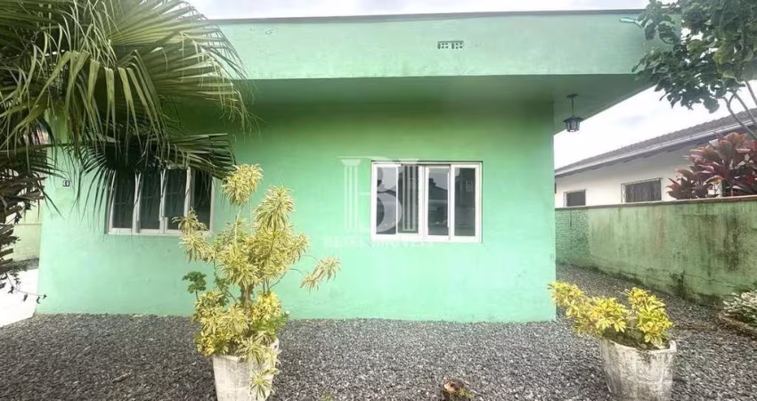Casa à Venda no Jaraguá Esquerdo