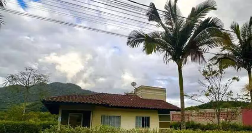 Casa com 1 quarto à venda no Amizade, Jaraguá do Sul 
