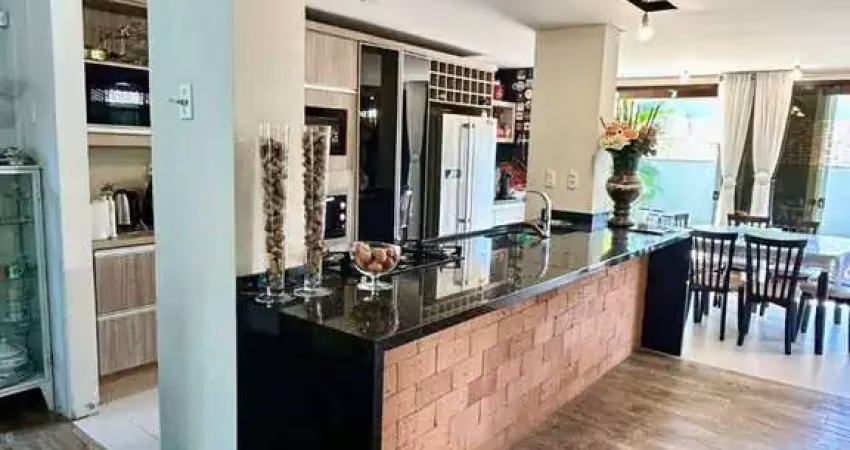 Casa com 5 quartos à venda na Vila Nova, Jaraguá do Sul 