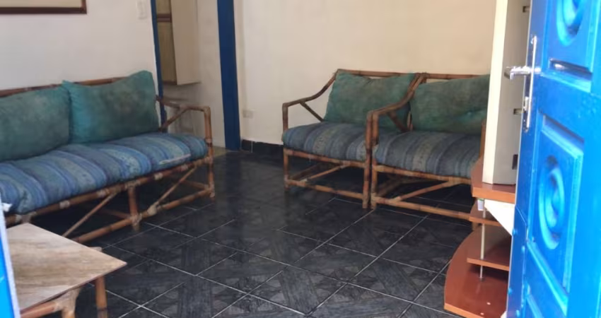Casa em Solemar com 02 dormitorios perto praia