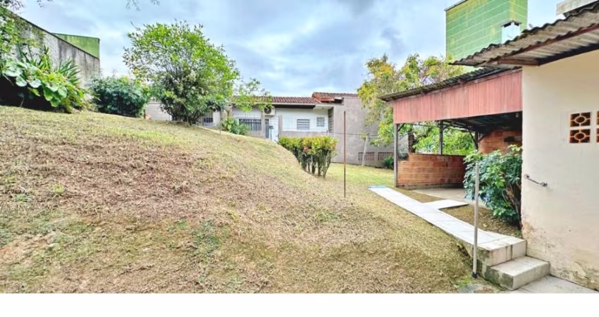 Vendo Amplo Terreno com 614m² - Bairro Velha