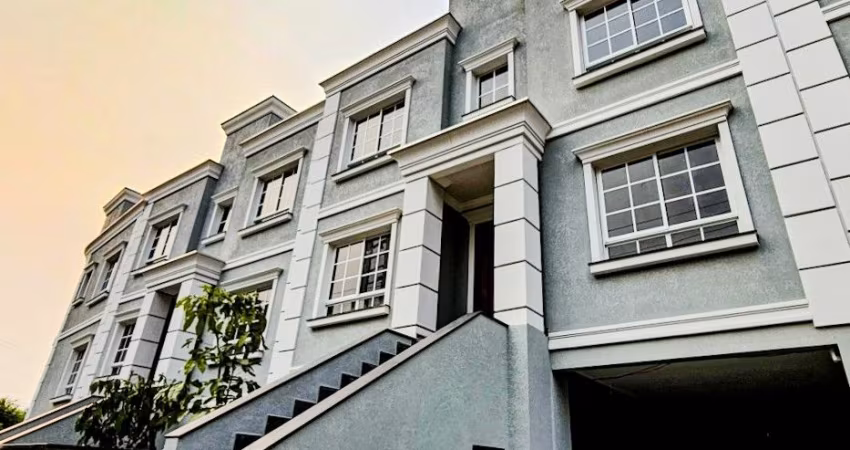 Vendo Incrível Sobrado Alto Padrão, Bairro Garcia - Blumenau