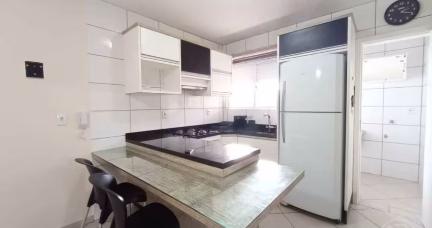 Apartamento semi mobiliado para locação no bairro Velha.