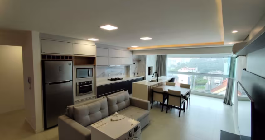 Apartamento semi mobiliado para locação no bairro Velha.