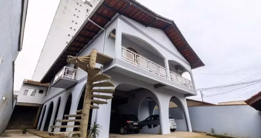 Alugo ampla casa comercial/ residencial 04 quartos – bairro itoupava norte