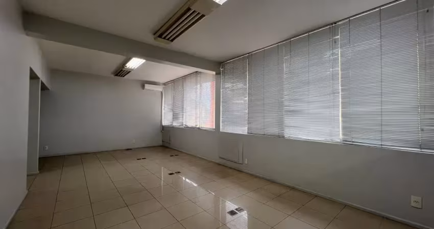 Alugo ótima sala comercial, 74m² - centro da cidade