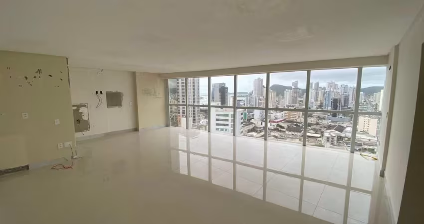 Sala comercial para alugar na Cônego Tomáz Fontes, 145, Centro, Itajaí
