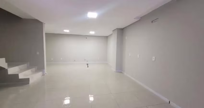 Casa com 2 quartos para alugar na Joao Reipert Amorim, 253, Dom Bosco, Itajaí