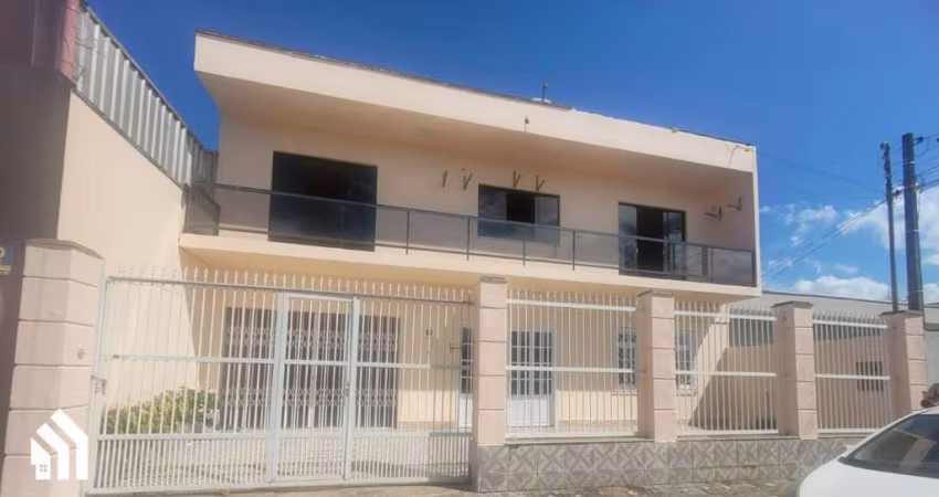 Casa com 3 quartos para alugar na Hebert Kremer, 311, São João, Itajaí