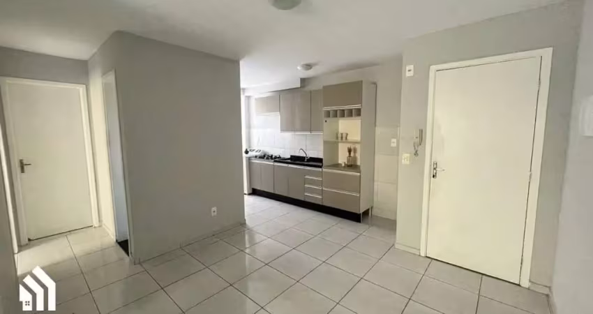 Apartamento com 2 quartos para alugar na Rua Fermino Vieira Cordeiro, 1442, Espinheiros, Itajaí