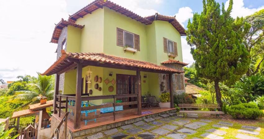 Casa em condomínio fechado com 3 quartos à venda na Coronel Professor Antônio Esteves, 2250, Morada da Colina, Resende