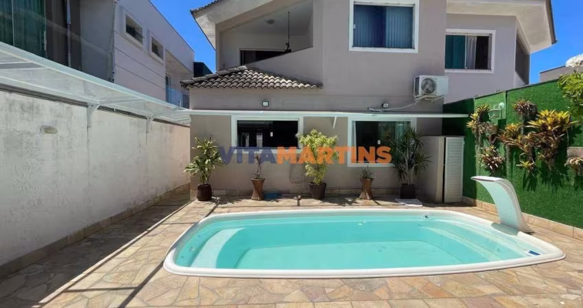 Casa Duplex 4 Quartos (2 suítes) com Piscina à venda no Novo Portinho, Cabo Frio/RJ