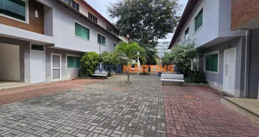 Casa em condomínio de 2 quartos no Braga por R$ 450.000,00