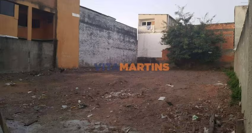 Terreno de 450m² no bairro Jardim Caiçara por R$ 480.000,00