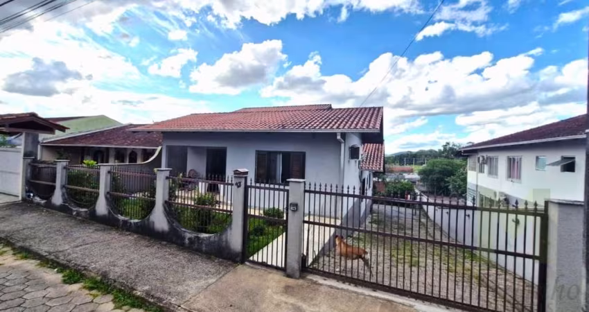 Casa com 3 quartos à venda no Fortaleza, Blumenau 