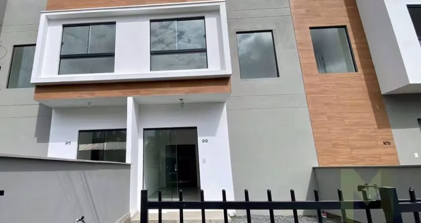 Casa com 2 quartos à venda no Fidélis, Blumenau 