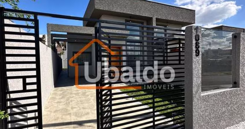 Casa à Venda no Bairro Capela Velha, Araucária